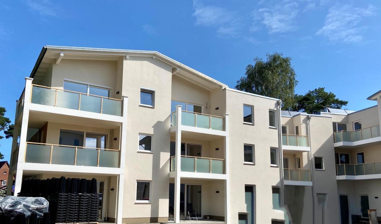 Unweit Warnemuende Sobierajczyk In Markgrafenheide Apartment *