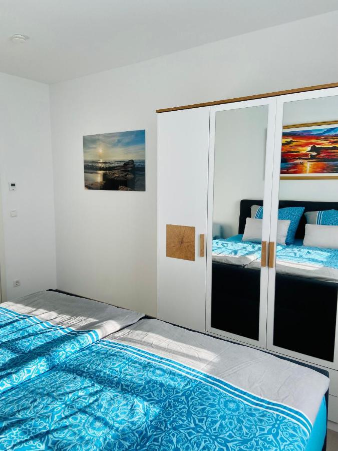 Unweit Warnemuende Sobierajczyk In Markgrafenheide Apartment *